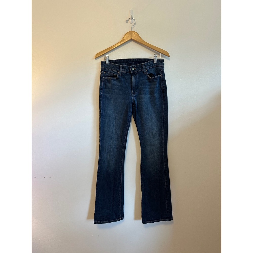 Fidelity Denim Belladona Bootcut Jeans in Dark Wash Blue | Size 28